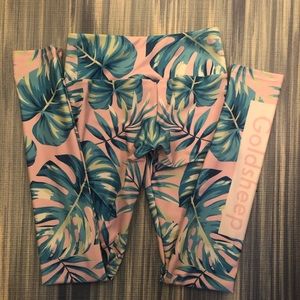 GOLDSHEEP Size Small leggings
